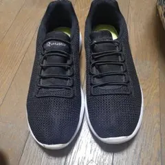 Runtashia スニーカー