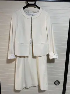 【美品】組曲ワンピーススーツ