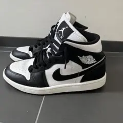 NIKE Air Jordan 1 Mid "Black/White" 25cmのサムネイル