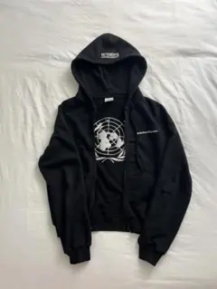 vetements freehugs zip hoodieのサムネイル