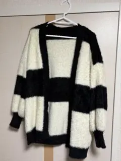 フワフワ黒白チェックカーディガン