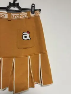 ✨美品✨　アルチビオ ゴルフスカート マスタード　プリーツ　38のサムネイル