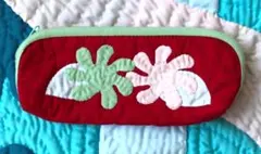 在庫一掃セール!!シンプルペンケース♡ガーデニア♡赤♡ハワイアンキルト