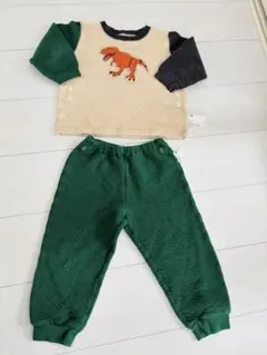 ユニクロ　UNIQLO キルトパジャマ　パジャマ　長袖　ダイナソー　恐竜