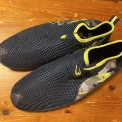 【新品同様】ボデイメーカー　スポーツシューズ