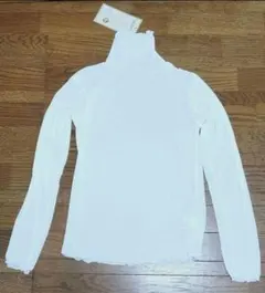 【新品・未使用】シアートップス 白