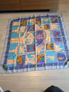 Hermes　カレ　 90cm　スカーフ