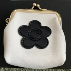MARY QUANT★シンプルデイジーマーク２ ガマ口ポーチミニ