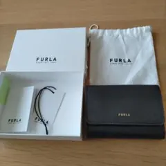 FURLA 黒 三つ折り財布