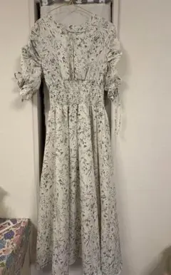 花柄 シャーリング ロングワンピース