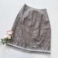 アリスバーリー ドット柄 ひざ丈スカート 刺繍 レース ガーリー コットン 茶