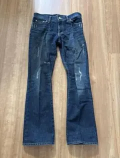 バーバリーブラックレーベル　ブーツカットデニム・ダークブルー