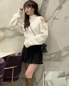 オープンショルダー ニット