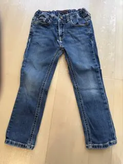 ♡104㎝　TOMMY HILFIGER デニムパンツ♡