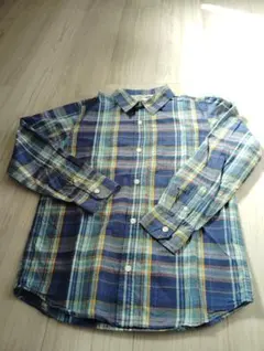 チェック柄長袖シャツ