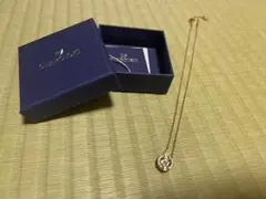 ま*つ様 【期間限定セール】Swarovski ローズゴールドトーンネックレス