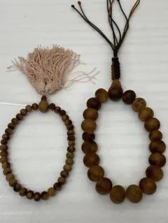 3-3054 木製数珠　大小セット　屋久杉？