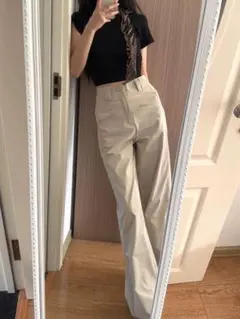 お洒落シンプルタイトロングパンツ 夏秋コーデに最適 お出かけ普段着に！