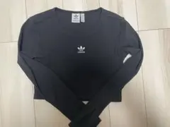 adidas クロップド長袖Tシャツ Lブラック