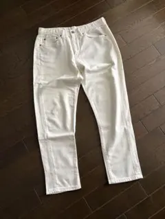 ホワイト ストレートデニム