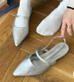 【新品・箱あり】DISCOAT ポインテッドストラップシューズ シルバー