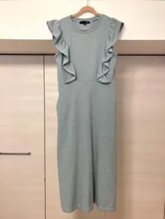 フリル付きノースリーブロングワンピース Freeサイズ