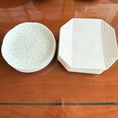 白磁 小皿 花柄 Bone China ボーンチャイナ シンプル 白 9枚セットのサムネイル