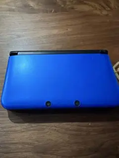 任天堂 3DS LL 青+充電器+カセット3点セット
