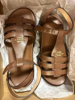 【美品】coach フラニーサンダル　レザーのサムネイル