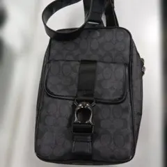 COACH　ボディバック