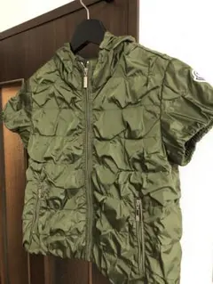 モンクレール　ベスト　美品