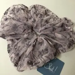 chut！　intimates ビッグシュシュ　フラワー刺繍　ラベンダー　紫のサムネイル