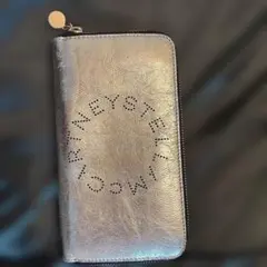 Stella McCartneyゴールド ロゴ入り 長財布