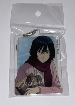 進撃の巨人　アクリルキーホルダー　ミカサ