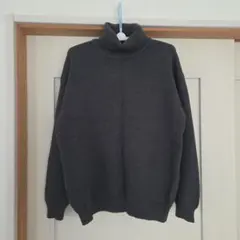 グレー タートルネック セーター 長袖