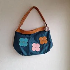 イビザ　お花柄モチーフバック