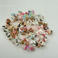 日焼けキティちゃんネイルパーツ