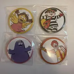マクドナルド キャラクター 缶バッジ 4種セットのサムネイル