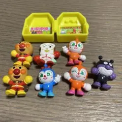 びっくらたまご アンパンマン バスボール 全7種類セットわくわくハウス付き　新品