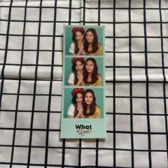 TWICE What Is Love? シール