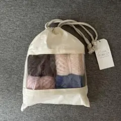 Item thumbnail for item b32aba2c-8dc7-4a27-bb1f-46c75d93fe69