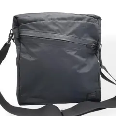 Item thumbnail for item f2e3aed1-c84e-4d22-9386-ad066a1e5117