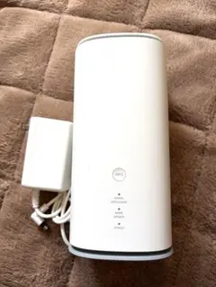 Speed Wi-Fi HOME 5G L13 ホワイトのサムネイル