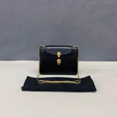BULGARI ブラックレザー ショルダーバッグaw - メルカリ