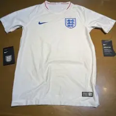 NIKE イングランド代表　ユニホーム　US Mサイズ 未開封品 NIKE イングランド代表ホームユニホームMサイズオーセンティック赤色