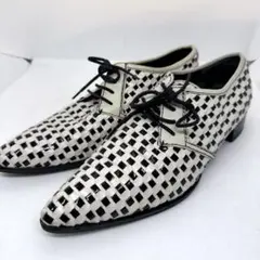 MIU MIU 編み込みレザー レースアップシューズ 36 23.5cm 白黒のサムネイル