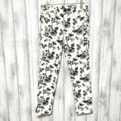 LOWRYS FARM　ローリーズファーム　(M)　花柄 スキニーパンツ