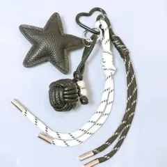じゃらじゃらキーホルダー スター バックチャーム キーチャーム パラコード