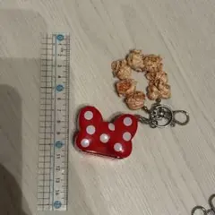 Disney Minnie Popcorn Keychain