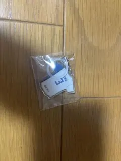 北海道日本ハムファイターズ 郡司 裕也 選手 ユニフォーム型 めじるしチャーム